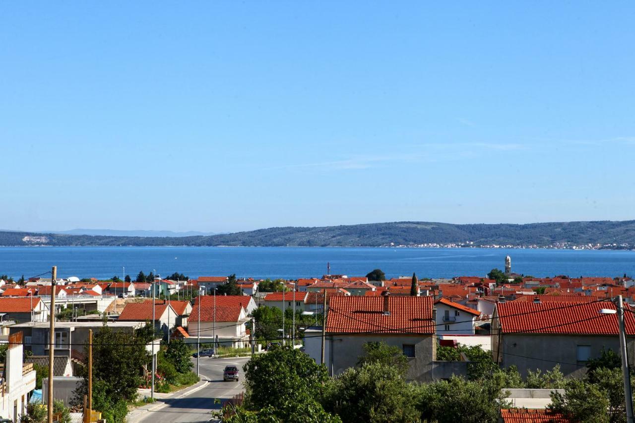 Apartments Ukic Kastela Exterior photo